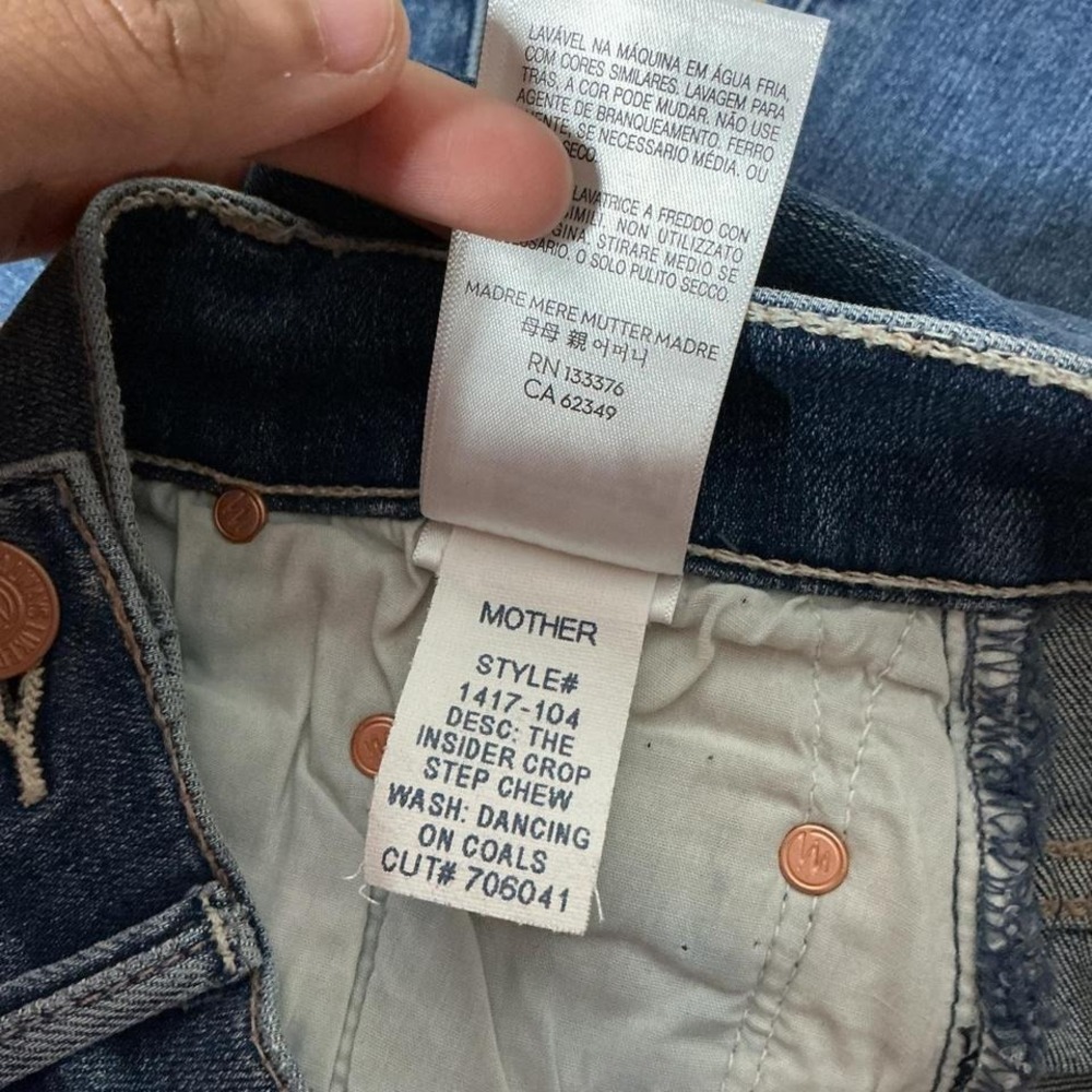 Mother The Insider Crop Step Chew Jeans Dancing On Coals Blue 1417-104 Size 26 - Picture 5 of 8